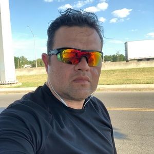 Meet your Posher, Leonardo